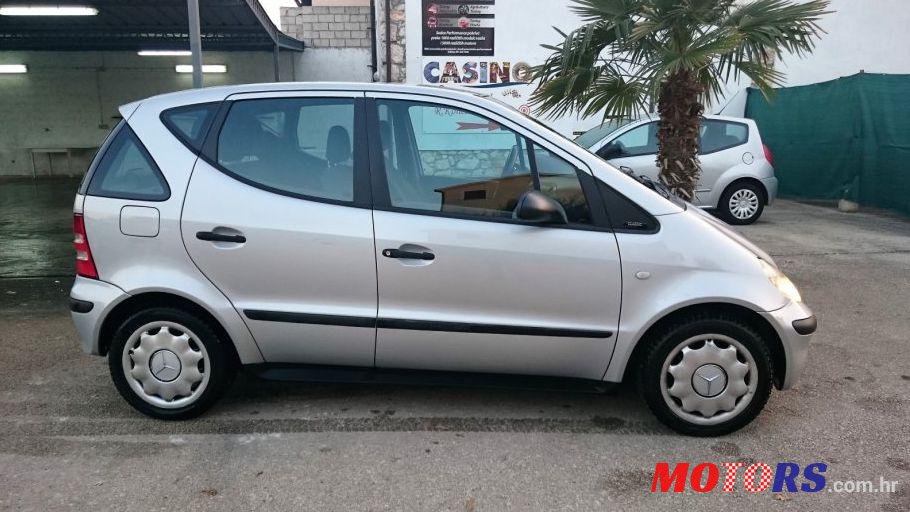 2001' Mercedes-Benz A-Class 170 Cdi Classic photo #1