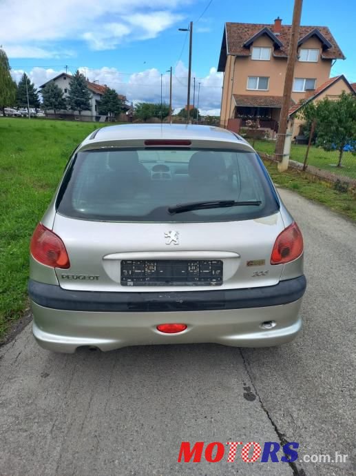 2004' Peugeot 206 photo #2