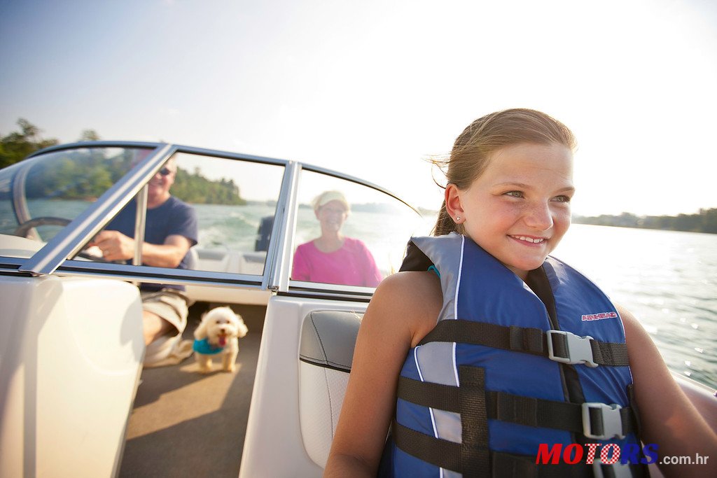 2021' Bayliner 160BR MY 2022 photo #3