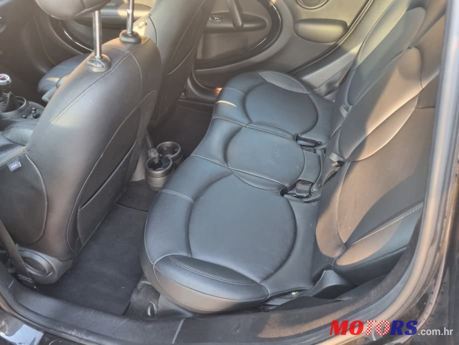 2016' MINI Countryman John Works photo #5