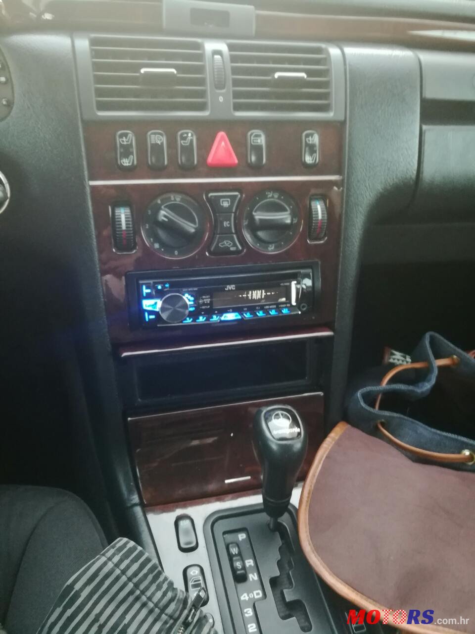 1997' Mercedes-Benz 280E avangard photo #2