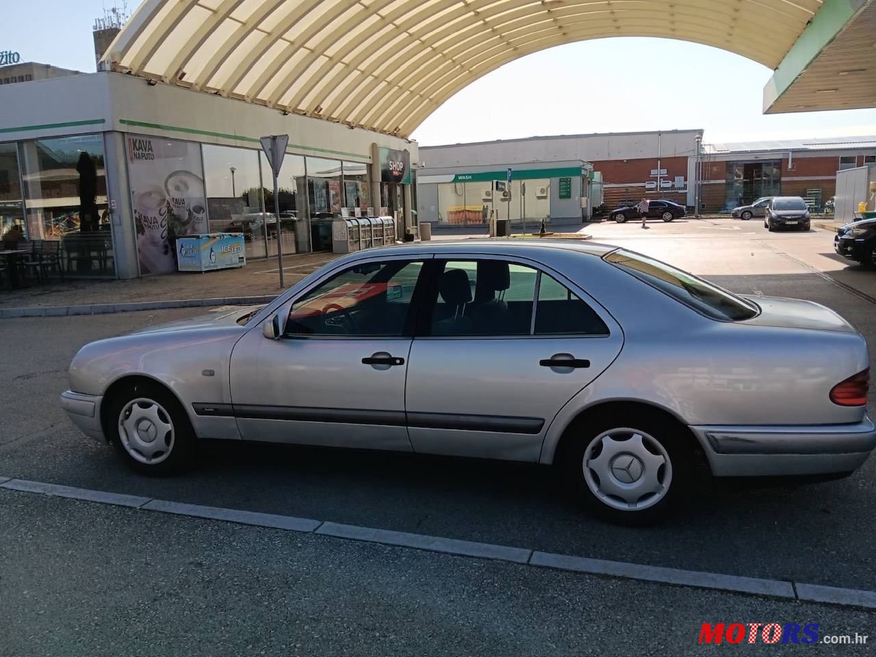 1997' Mercedes-Benz E-Klasa 220 D photo #1