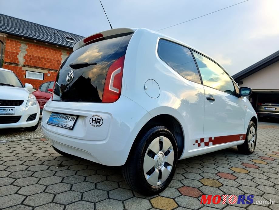 2013' Volkswagen Up photo #5