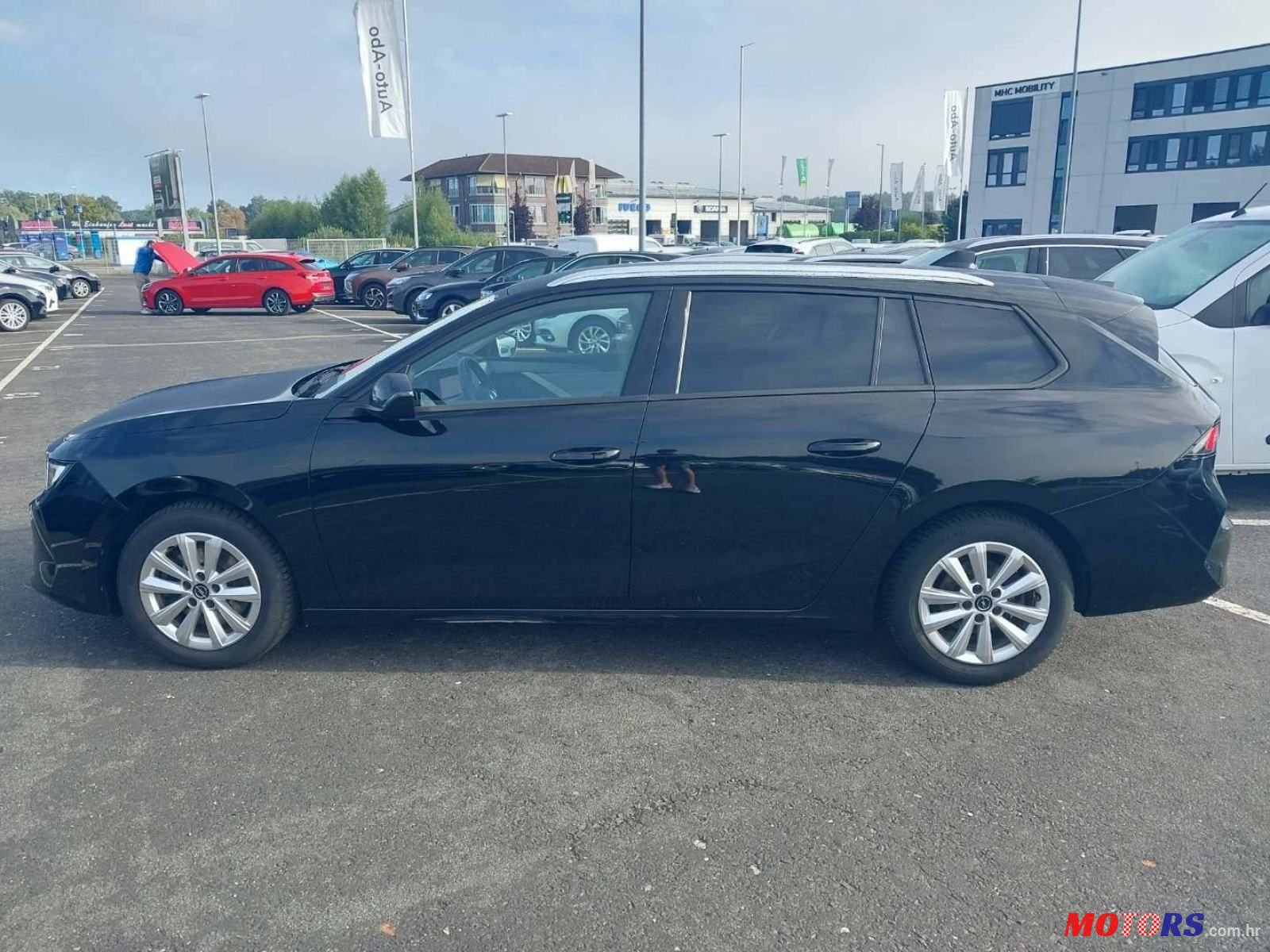 2023' Opel Astra Karavan photo #4