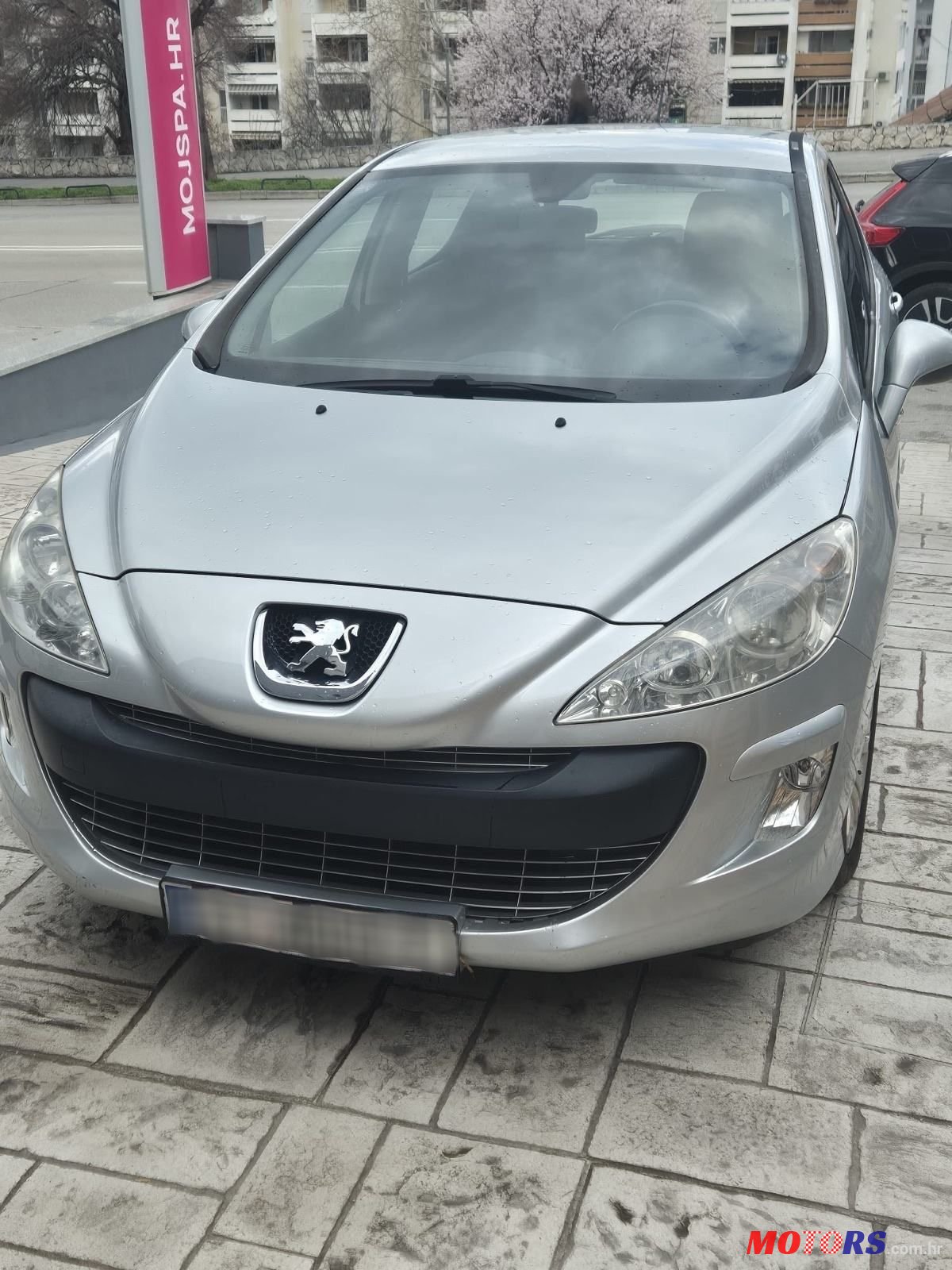 2011' Peugeot 208 1.6 Hdi photo #1