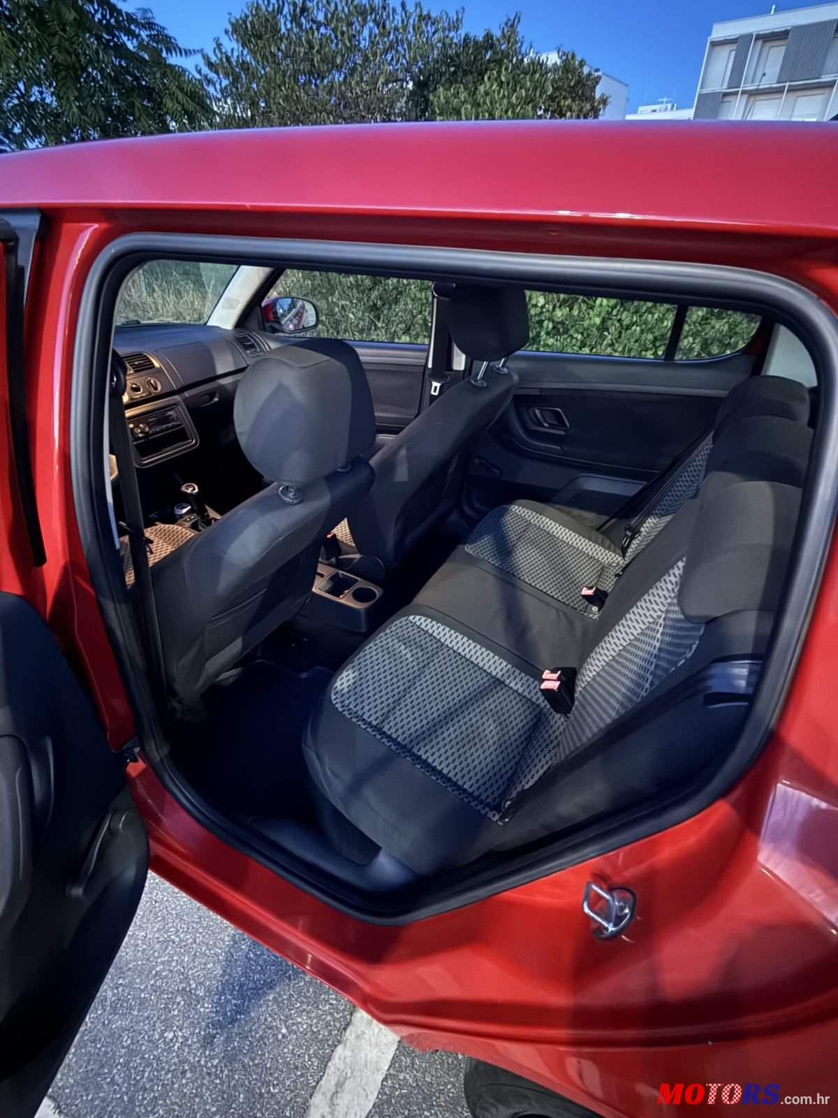 2010' Skoda Fabia 1,6 Tdi photo #4
