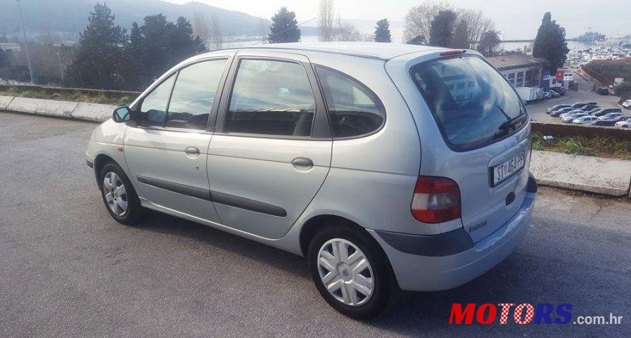 2001' Renault Scenic 1,6 16V photo #2