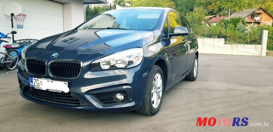 2016' BMW Serija 2 216D photo #1