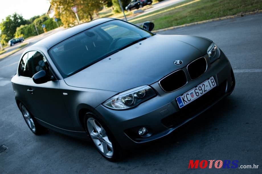 2012' BMW Serija 1 118D photo #3