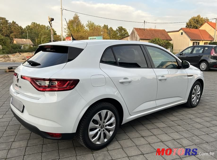 2016' Renault Megane Dci photo #5