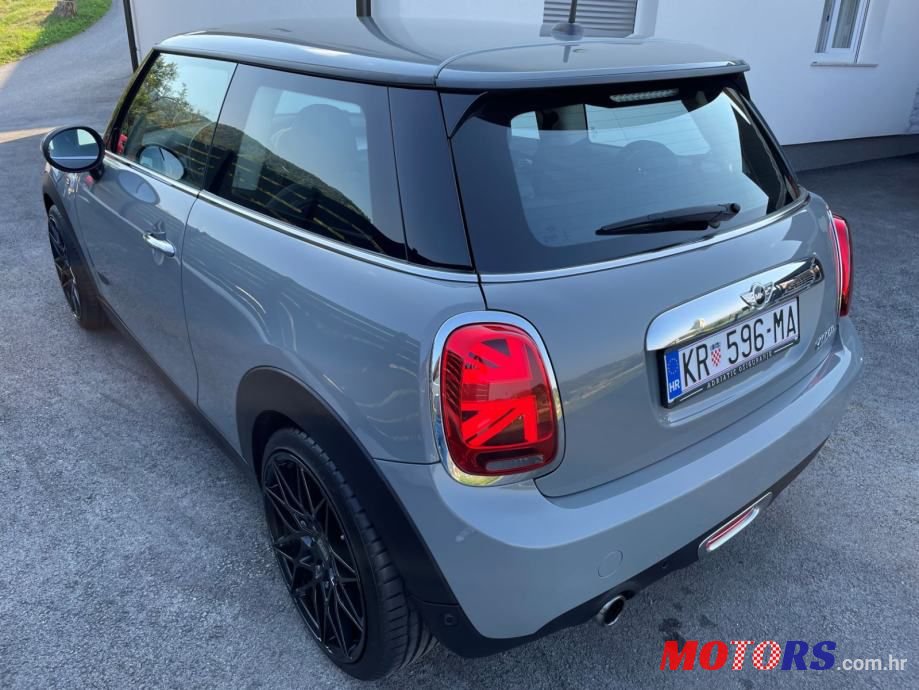 2016' MINI Cooper photo #3