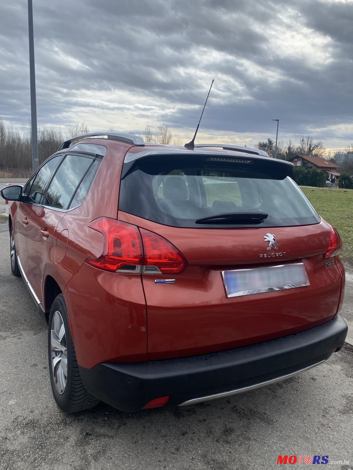 2015' Peugeot 2008 1,2 photo #6