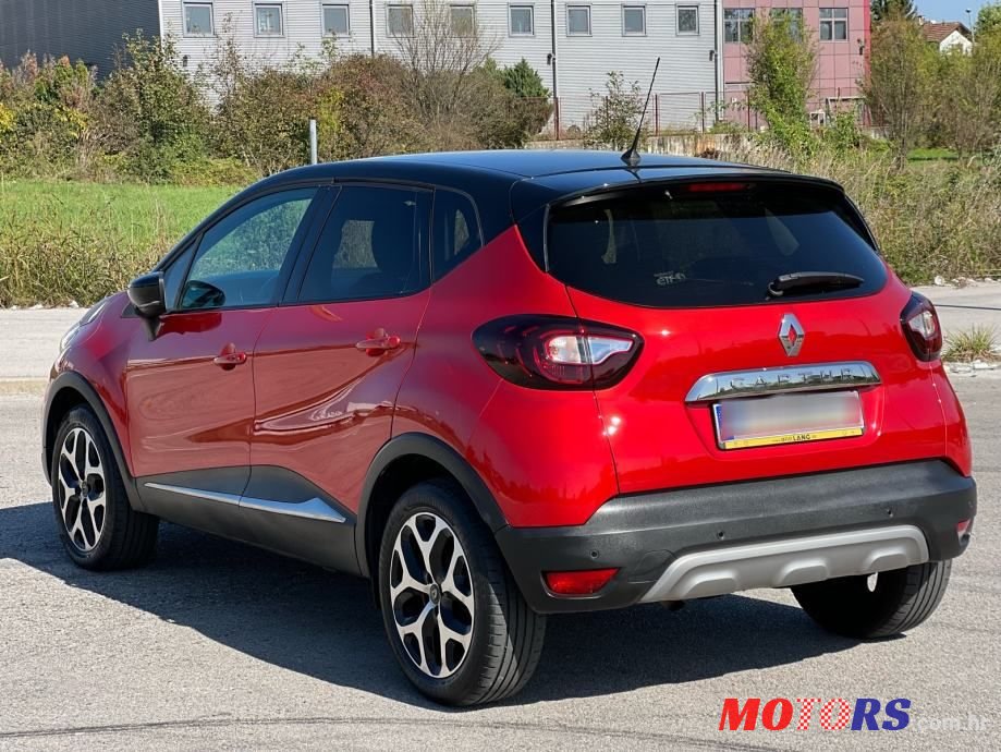 2019' Renault Captur Tce photo #6