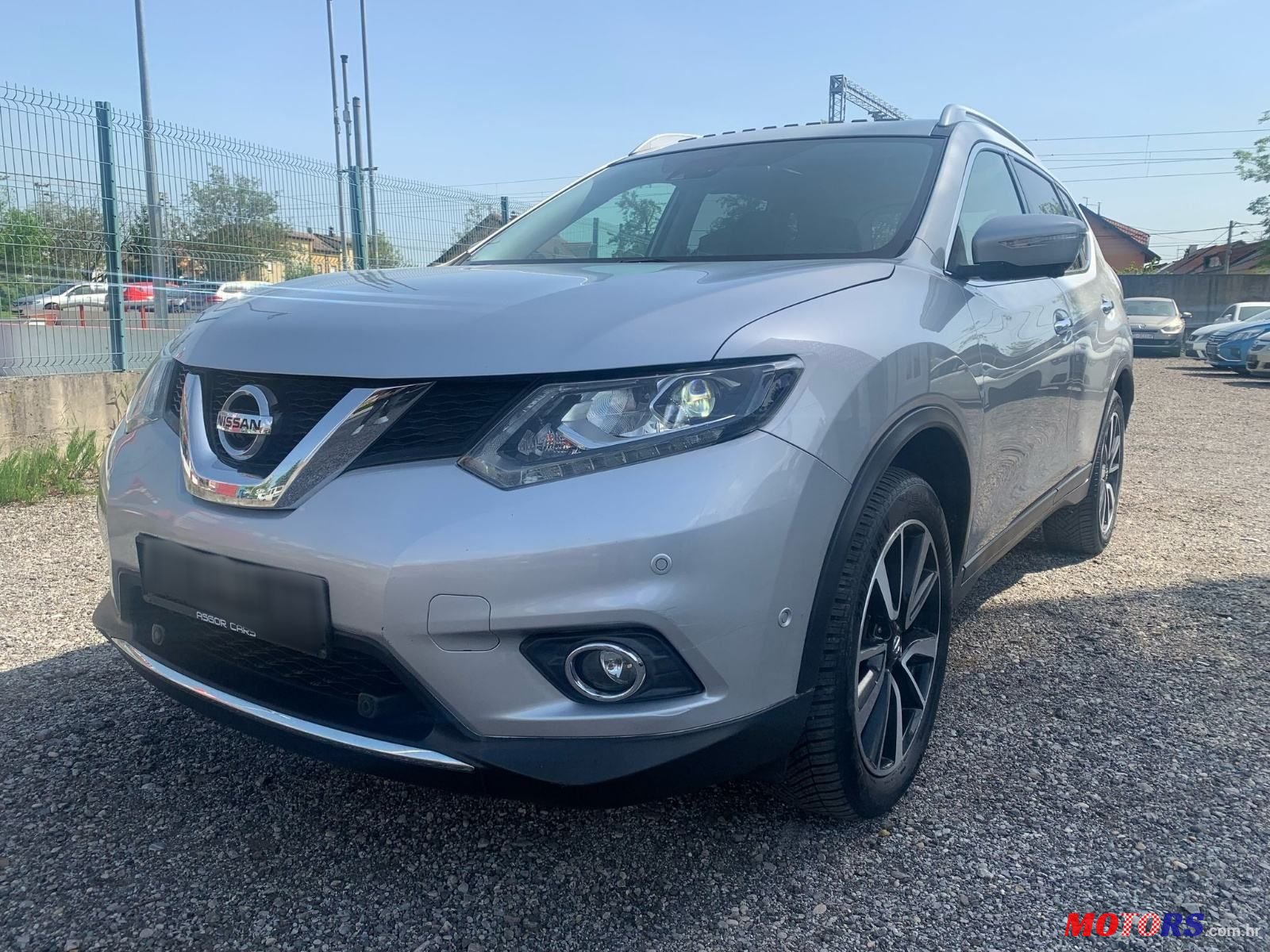 2017' Nissan X-Trail photo #1
