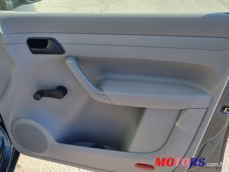 2008' Volkswagen Caddy 1,6 photo #5