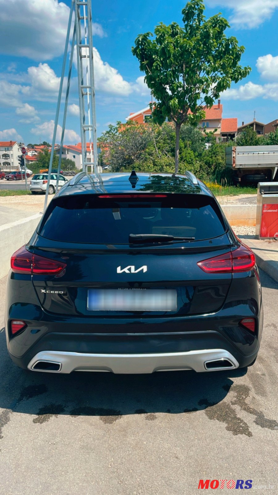2021' Kia XCeed photo #2