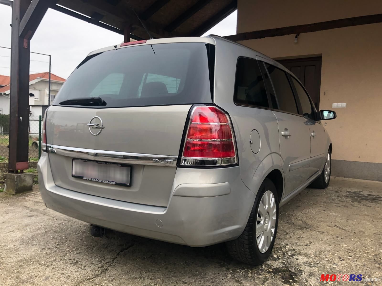 2008' Opel Zafira 1,9 Cdti photo #3