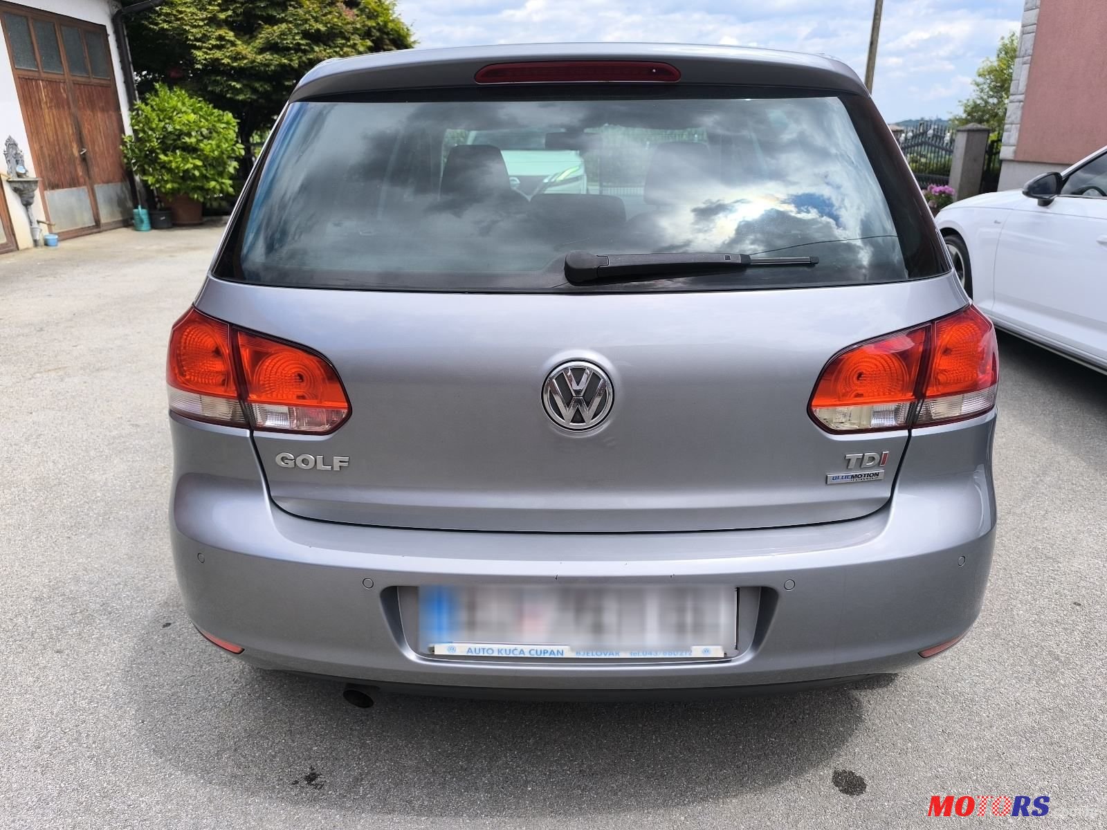 2010' Volkswagen Golf VI 1,6 Tdi photo #6