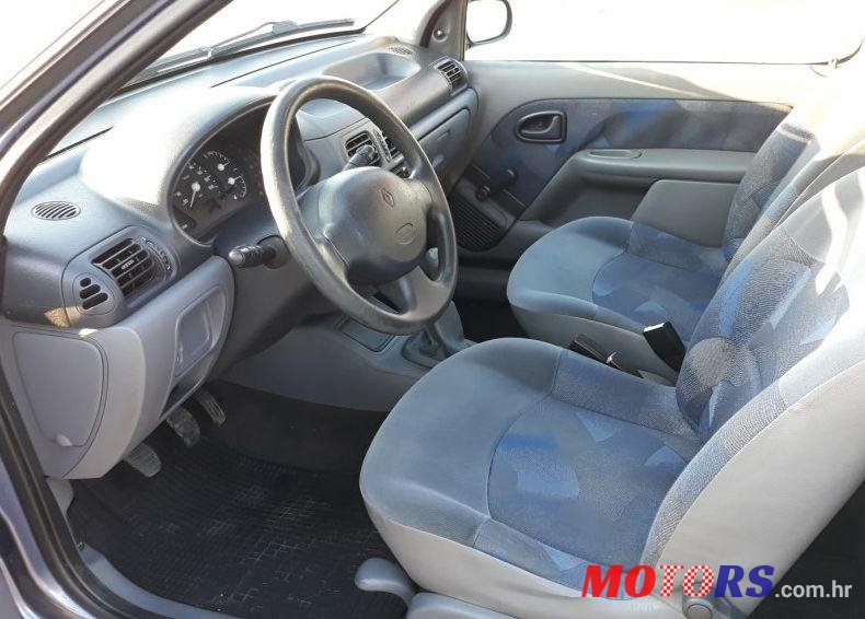 1999' Renault Clio 1,2 photo #2