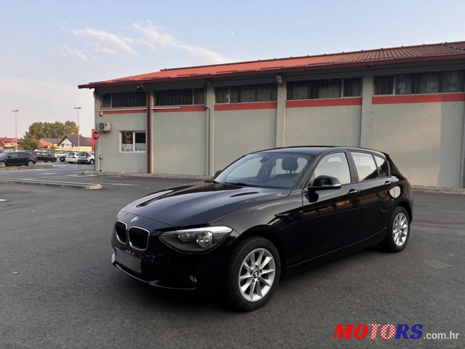 2014' BMW Serija 1 118D photo #1