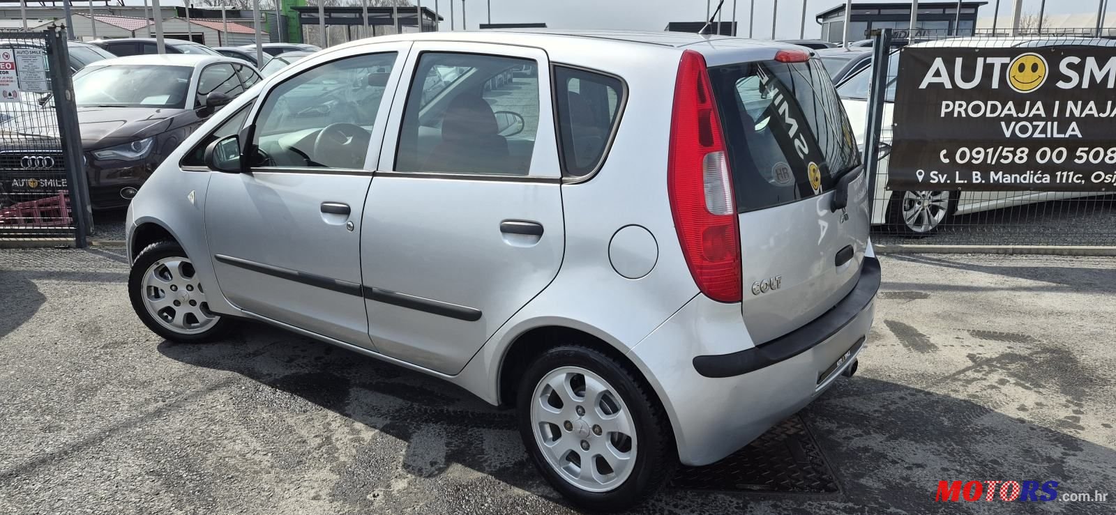 2004' Mitsubishi Colt 1,3 photo #4