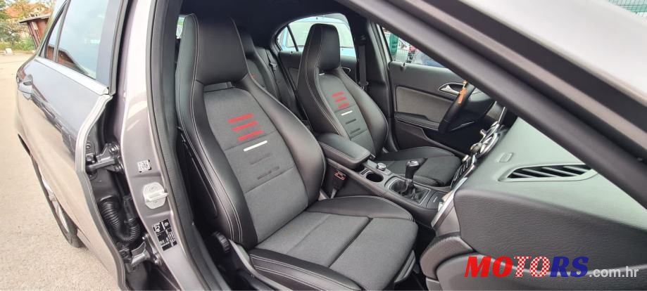 2016' Mercedes-Benz A-Klasa 180 D photo #6