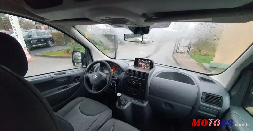 2014' Citroen Jumpy photo #3