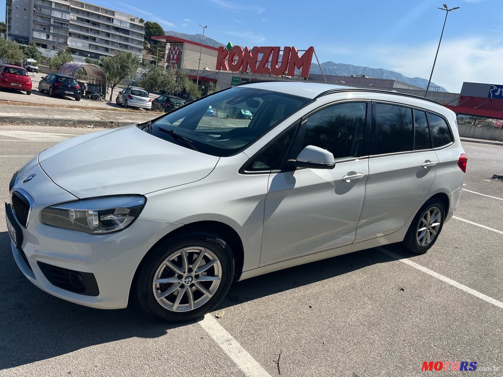 2016' BMW Serija 2 216D photo #3