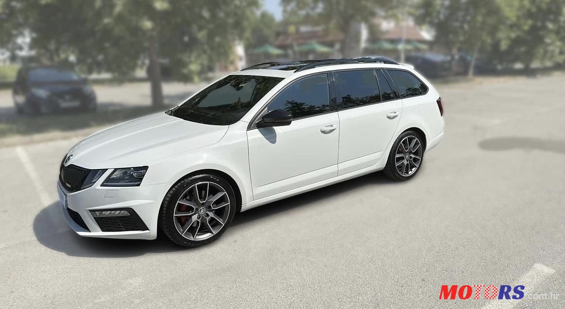 2018' Skoda Octavia Combi photo #2