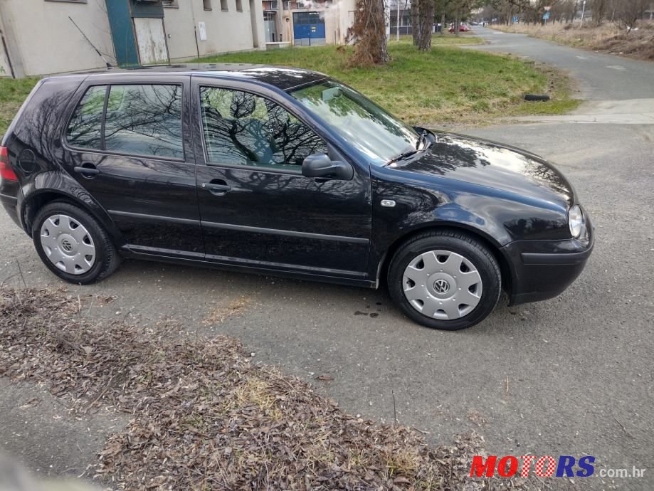 2001' Volkswagen Golf 4 1,9 Sdi photo #1