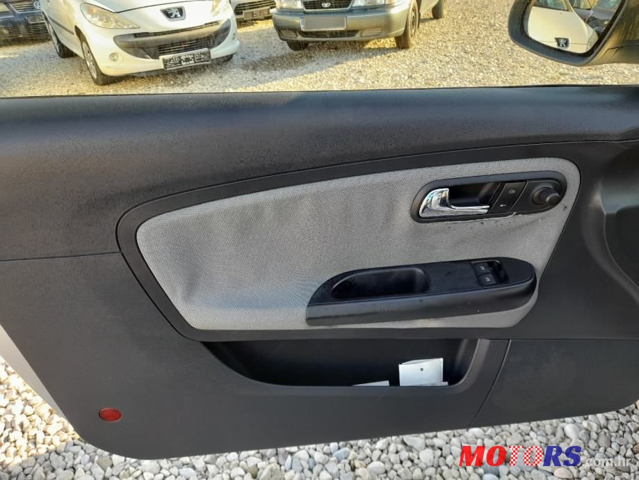 2003' SEAT Ibiza 1,4 16V photo #5