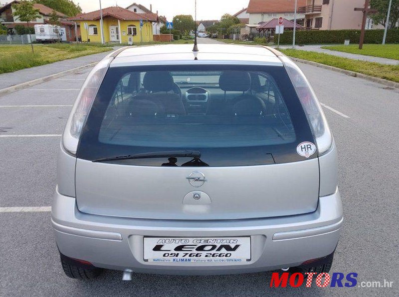 2006' Opel Corsa 1,3 Cdti photo #4
