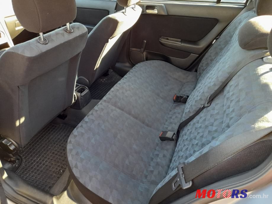 2000' Opel Astra 1,7 Dti photo #3