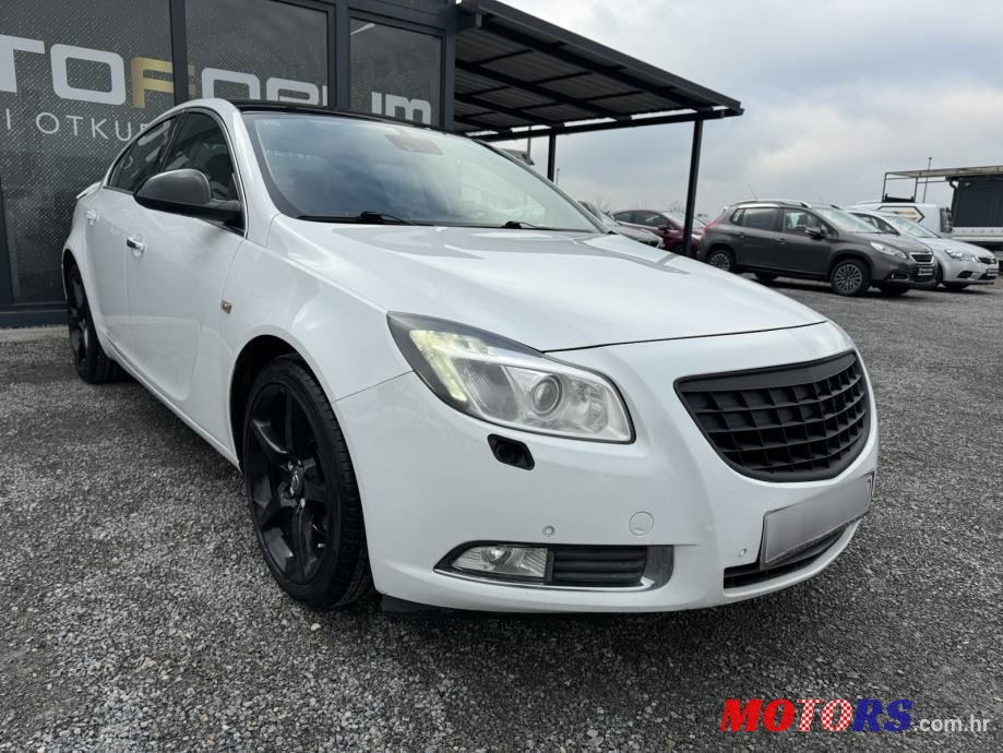 2011' Opel Insignia 2,0 Cdti Sport photo #1