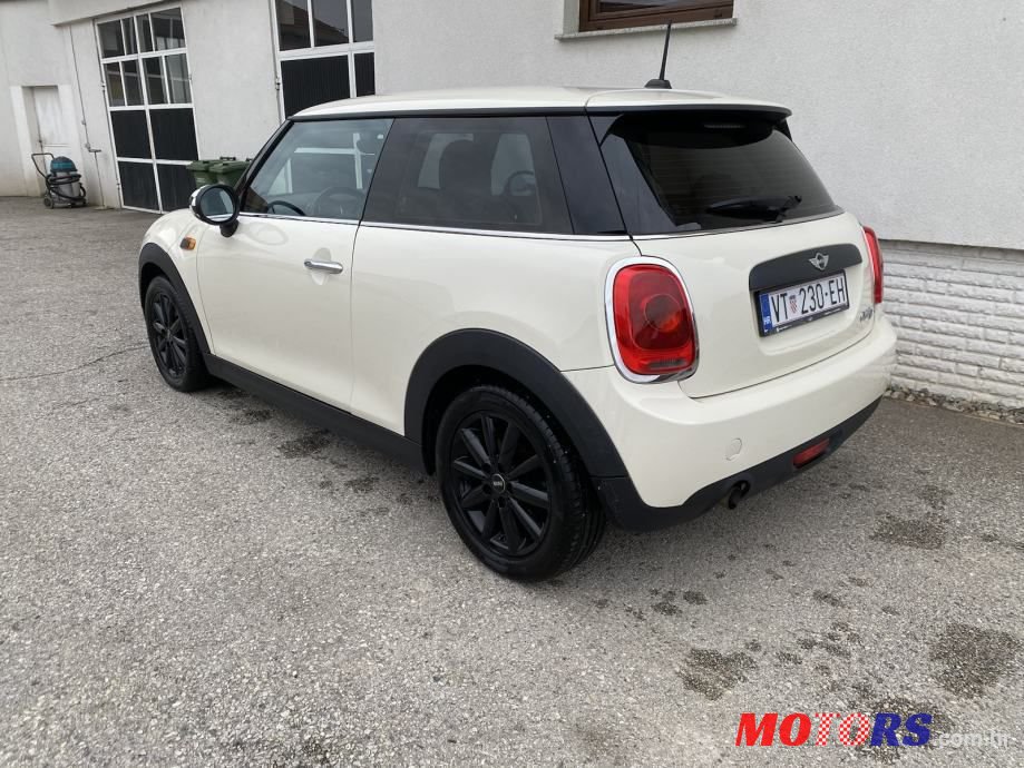 2015' MINI One Diesel F56 photo #3