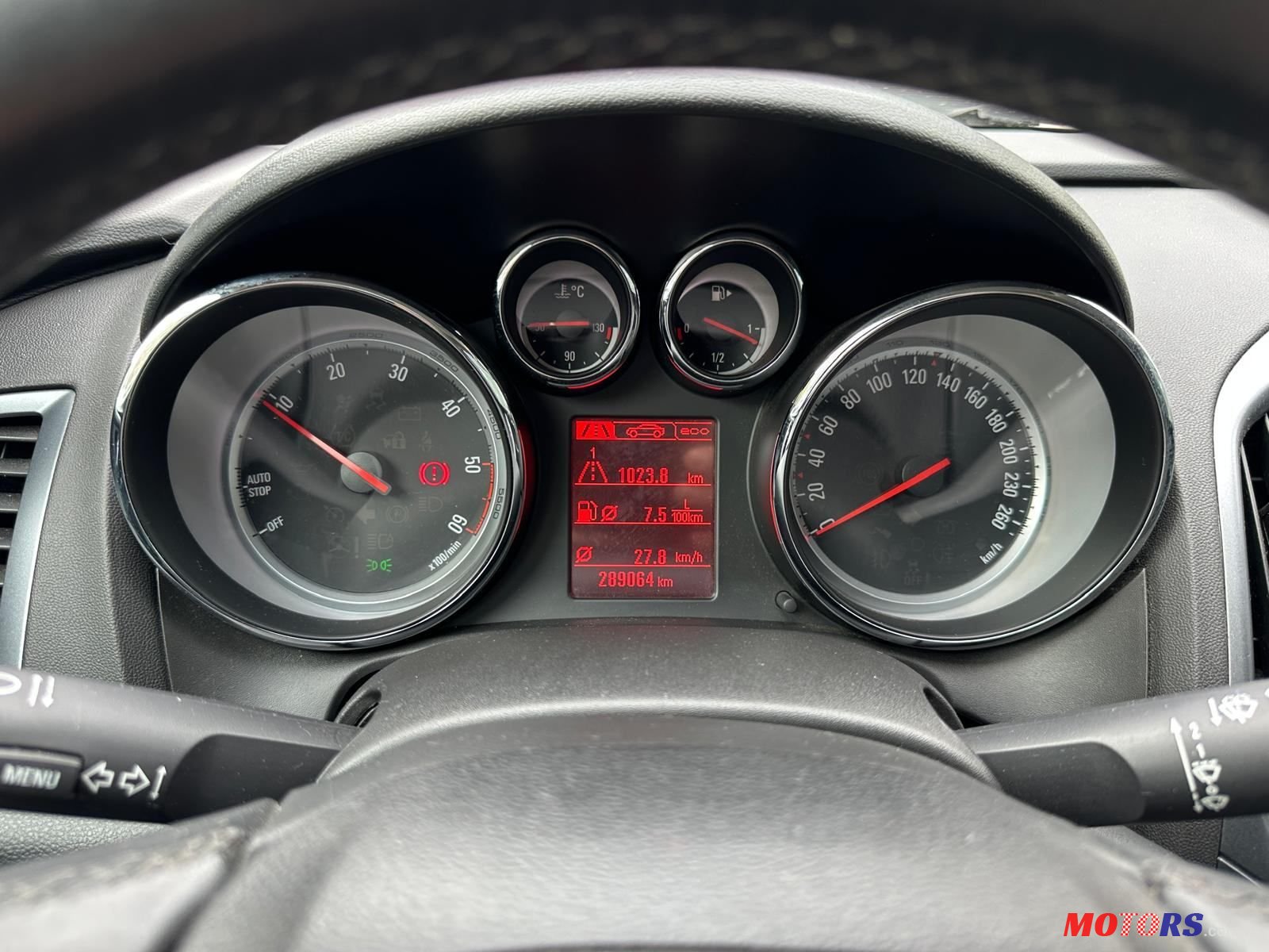 2014' Opel Astra Karavan photo #5