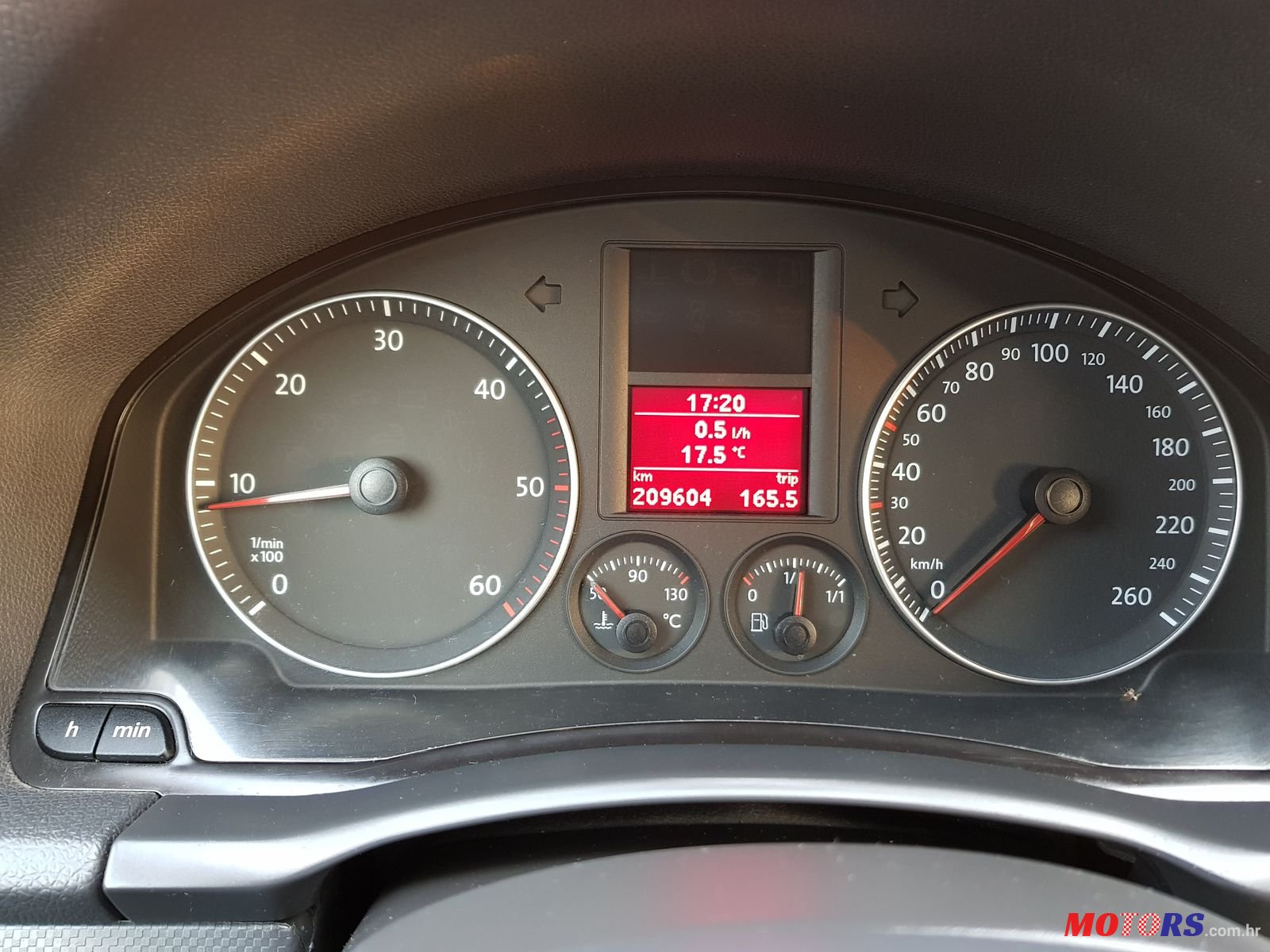 2005' Volkswagen Golf V photo #3