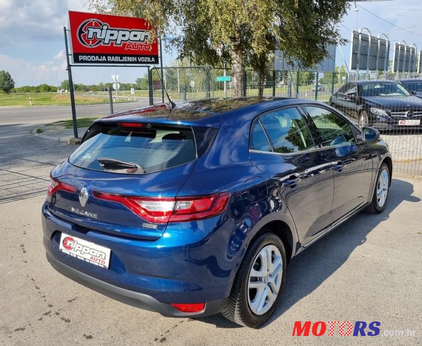 2016' Renault Megane Dci 110 photo #6