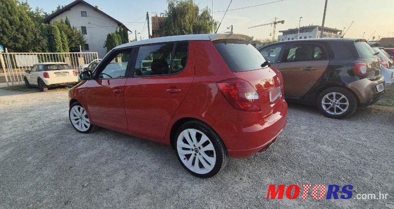 2011' Skoda Fabia 1,6 Tdi photo #3