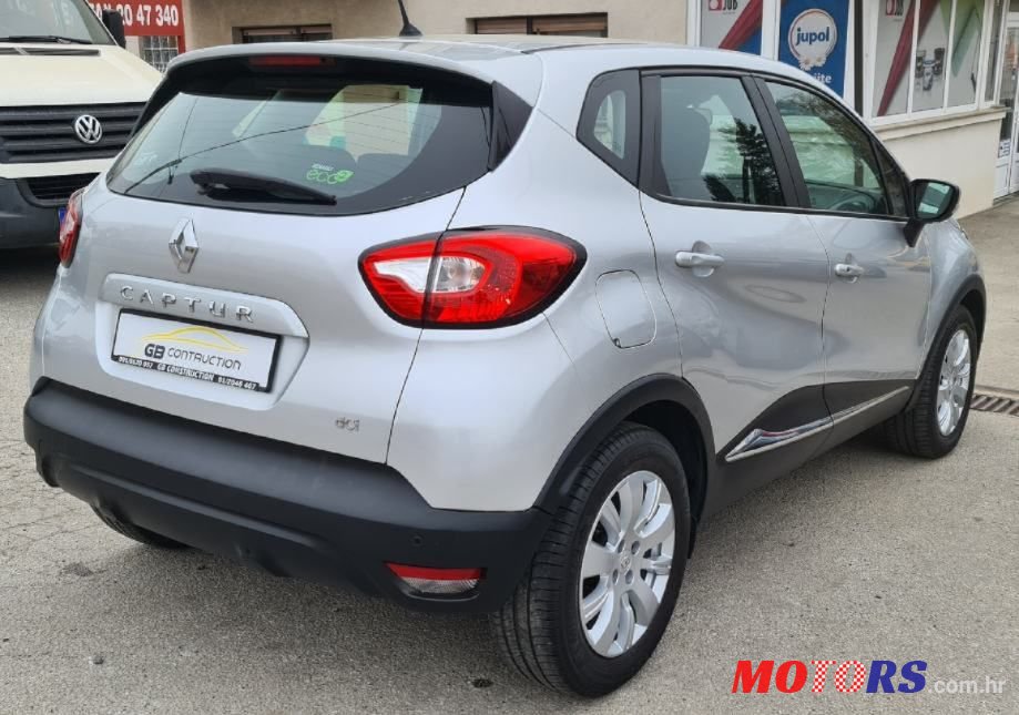 2013' Renault Captur Dci 90 Edc photo #3