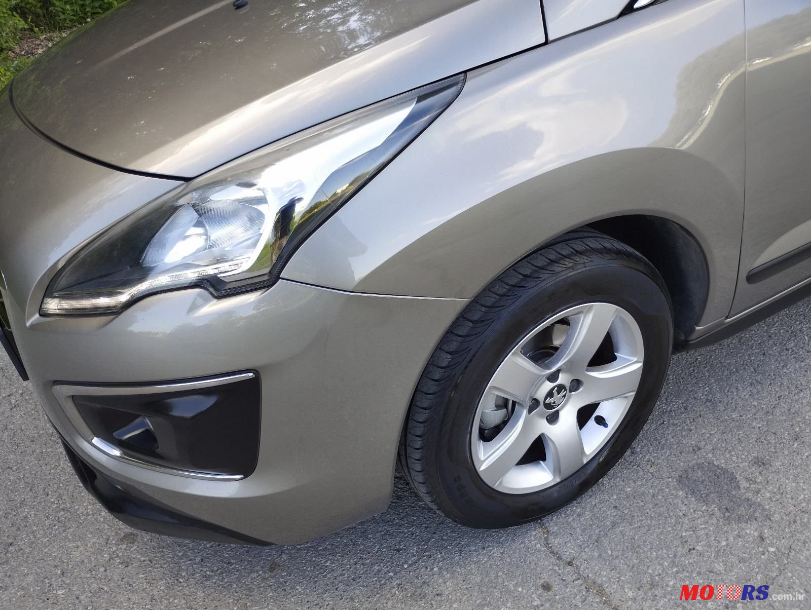 2016' Peugeot 3008 1,6 Bluehdi photo #3