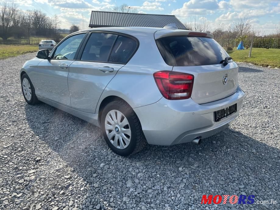 2012' BMW Serija 1 116D photo #5