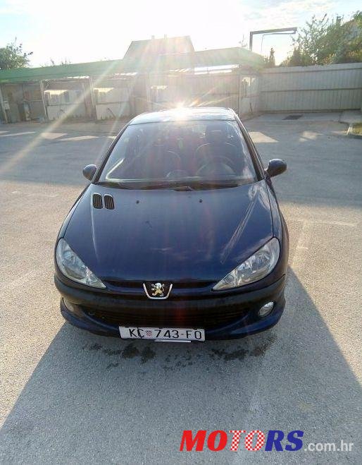 2003' Peugeot 206 photo #2