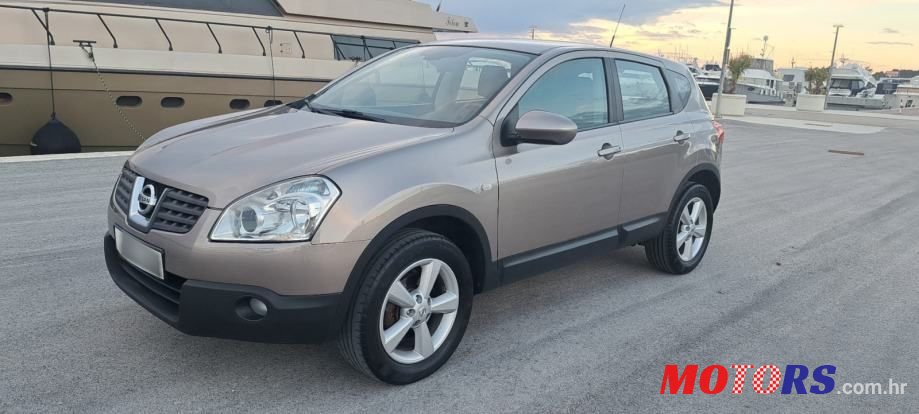 2008' Nissan Qashqai 1,5 Dci photo #1