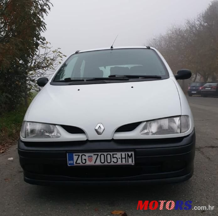 1999' Renault Scenic 1.4 Rn photo #5