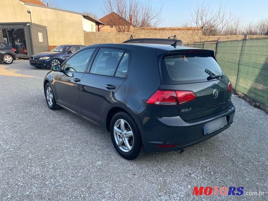2015' Volkswagen Golf VII 1,6 Tdi Bmt photo #3