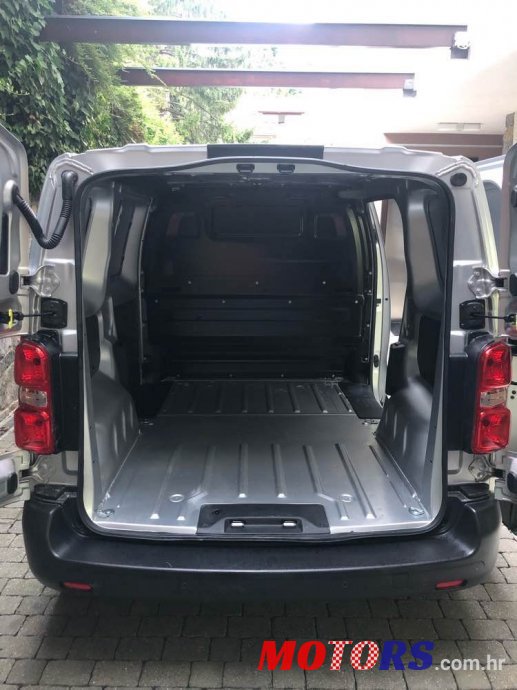 2019' Citroen Jumpy photo #2