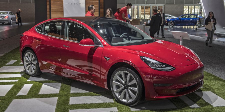 Consumer Reports, Edmunds observe significant problems with Tesla Model 3 test cars