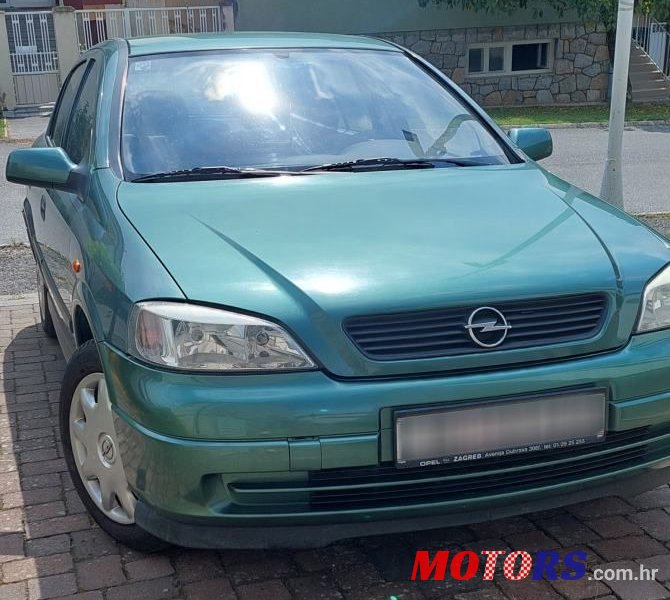 1998' Opel Astra 1,2 photo #1