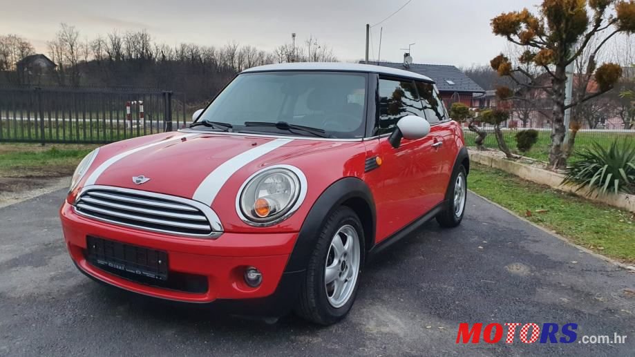 2008' MINI Cooper photo #1